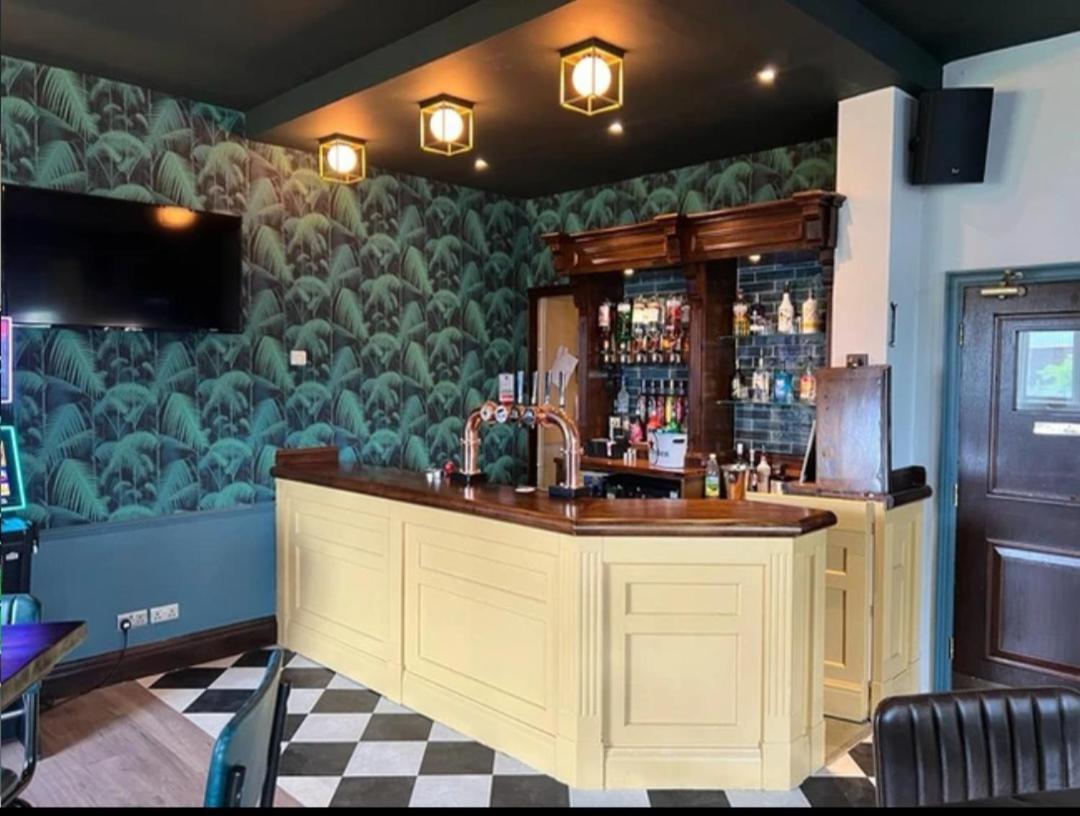The Wheatley Hotel Донкастер Экстерьер фото